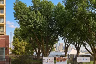 15 Warren St, Jersey City, NJ 07302 - Photo 24