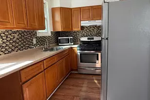 85 Kearney Ave, Jersey City, NJ 07305 - Photo 4