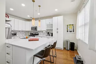 273 Roslyn Ct, West New York, NJ 07093 - Photo 12