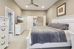 273 Roslyn Ct, West New York, NJ 07093 - Photo 26