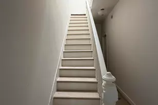 132 Bayview Ave, Jersey City, NJ 07305 - Photo 2