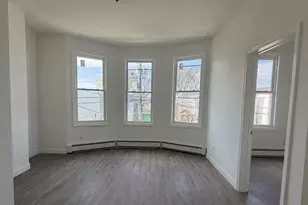 132 Bayview Ave, Jersey City, NJ 07305 - Photo 6