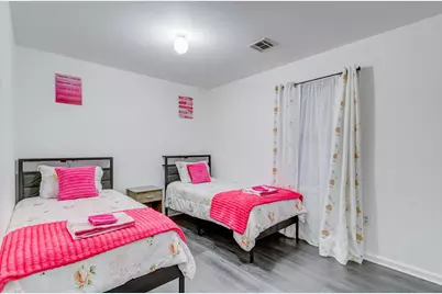 34 Pamrapo Ave #2, Jersey City, NJ 07305 - Photo 14