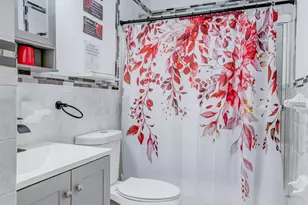 34 Pamrapo Ave, Jersey City, NJ 07305 - Photo 10