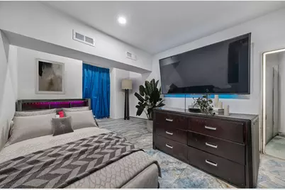 101 73rd St #B1, North Bergen, NJ 07047 - Photo 4