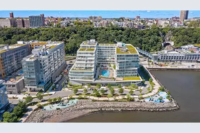 800 Avenue At Port Imperial #317, Weehawken, NJ 07086 - Photo 2