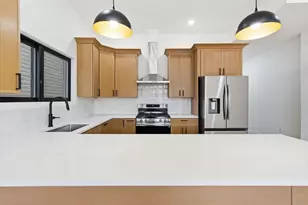 68 Jordan Ave, Jersey City, NJ 07306 - Photo 2