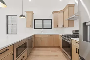 68 Jordan Ave, Jersey City, NJ 07306 - Photo 4