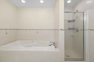 12 Liberty Ct., Secaucus, NJ 07094 - Photo 18