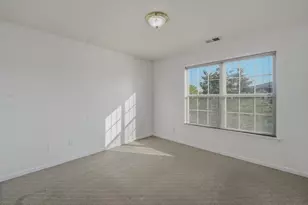 2 Marina Dr, Bayonne, NJ 07002 - Photo 10