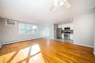54 Chestnut St, Weehawken, NJ 07086 - Photo 2