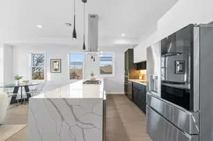 272 Terrace Ave, Jersey City, NJ 07307 - Photo 6