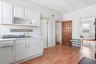 110 Grace St, Jersey City, NJ 07307 - Photo 4
