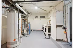 110 Grace St, Jersey City, NJ 07307 - Photo 42