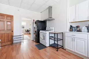 110 Grace St, Jersey City, NJ 07307 - Photo 12