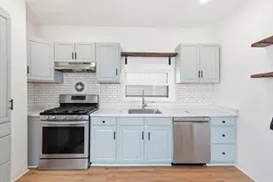 110 Grace St, Jersey City, NJ 07307 - Photo 32