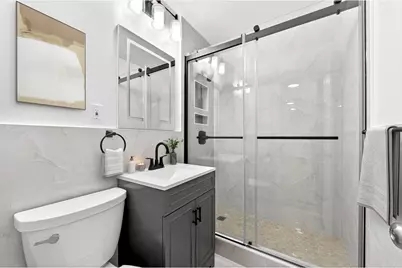 100 Manhattan Ave #2103, Union City, NJ 07087 - Photo 8