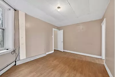 584 Avenue C #4, Bayonne, NJ 07002 - Photo 6