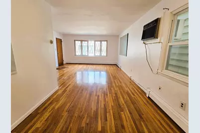 777 Montgomery St #1, Jersey City, NJ 07306 - Photo 2