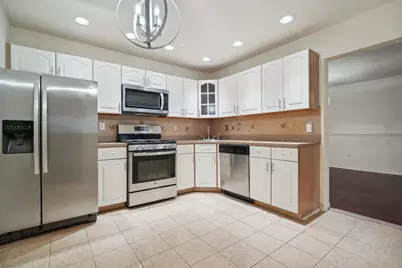 14 Walnut St, Jersey City, NJ 07305 - Photo 2