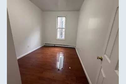 23 Vroom St #1, Jersey City, NJ 07306 - Photo 12