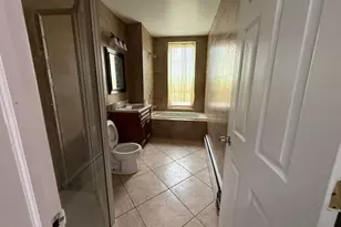 23 Vroom St, Jersey City, NJ 07306 - Photo 12