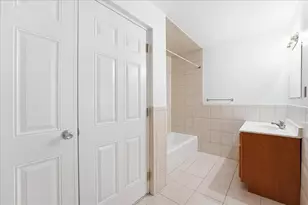 85 Broadway, Jersey City, NJ 07306 - Photo 24