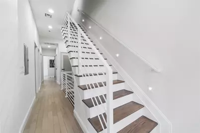 272 Terrace Ave #B, Jersey City, NJ 07307 - Photo 16