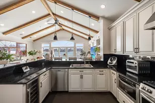 18 Lydia Dr, Guttenberg, NJ 07093 - Photo 12