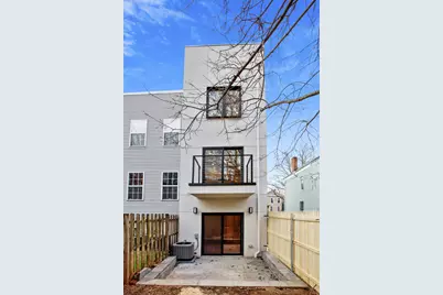 300 Halladay St, Jersey City, NJ 07304 - Photo 34