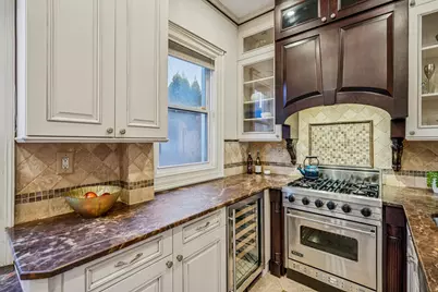 274 4th St, Jersey City, NJ 07302 - Photo 12