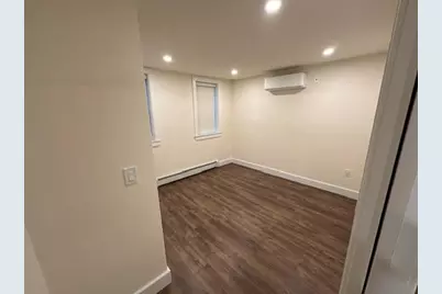 173 Oakland Ave, Jersey City, NJ 07306 - Photo 12