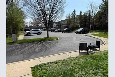 380 Ocean Ave #1, Jersey City, NJ 07305 - Photo 4