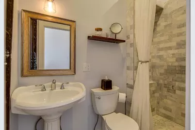 267 Ogden Ave, Jersey City, NJ 07307 - Photo 10