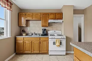 2 Obrien Ct, Bayonne, NJ 07002 - Photo 6