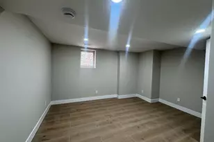 192 Halladay St, Jersey City, NJ 07304 - Photo 16