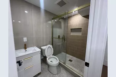 192 Halladay St #1, Jersey City, NJ 07304 - Photo 12