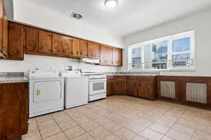 711 6th St, Union City, NJ 07087 - Photo 4