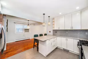 230 Avenue A, Bayonne, NJ 07002 - Photo 22