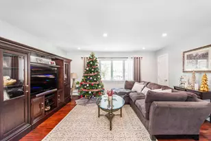 230 Avenue A, Bayonne, NJ 07002 - Photo 6