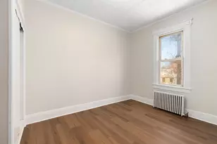 76 Beach St, Jersey City, NJ 07307 - Photo 4