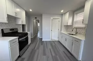 528 Kennedy Blvd, Bayonne, NJ 07002 - Photo 4