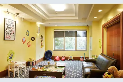 8100 River Rd #209, North Bergen, NJ 07047 - Photo 36