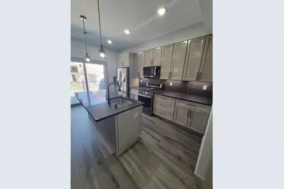 17 Hartley Pl, Bayonne, NJ 07002 - Photo 8