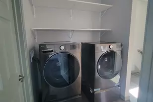 17 Hartley Pl, Bayonne, NJ 07002 - Photo 16