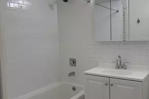 11 W 28th St, Bayonne, NJ 07002 - Photo 6