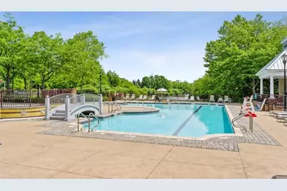 205 Shearwater Ct West #22, Jersey City, NJ 07305 - Photo 16