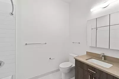 250 Avenue E #410, Bayonne, NJ 07002 - Photo 22