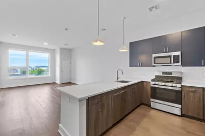 250 Avenue E #410, Bayonne, NJ 07002 - Photo 14