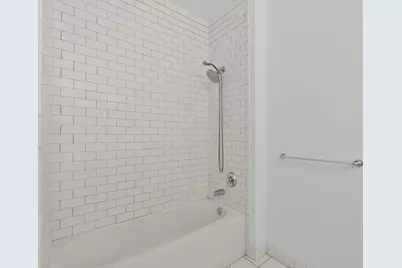 172 Culver Ave #206, Jersey City, NJ 07305 - Photo 8